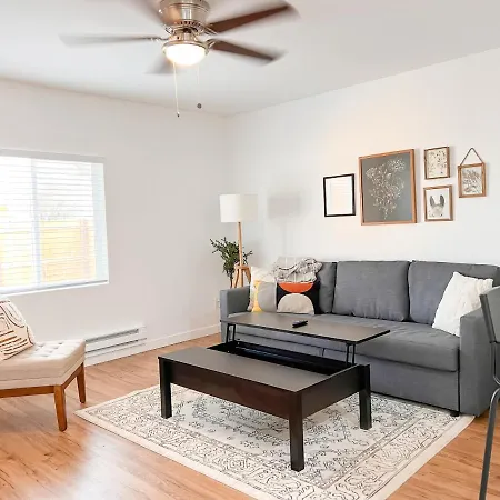 Beautiful Work Stay Retreat In Pueblo Near Downtown Exterior photo