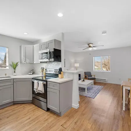 Beautiful Work Stay Retreat In Pueblo Near Downtown Exterior photo