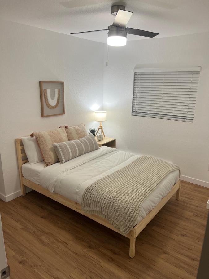 Beautiful Work Retreat In Near Downtown Apartment *