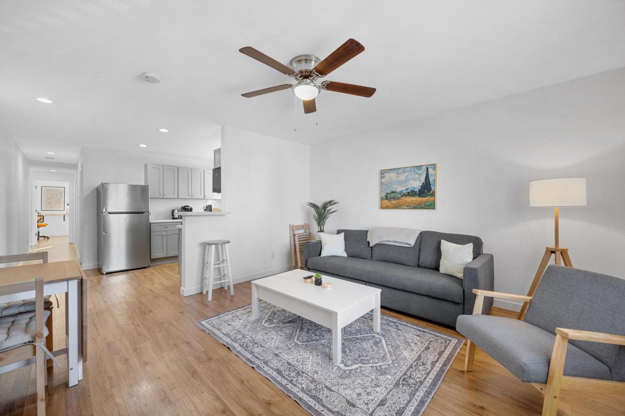 Apartment Beautiful Work Retreat In Near Downtown