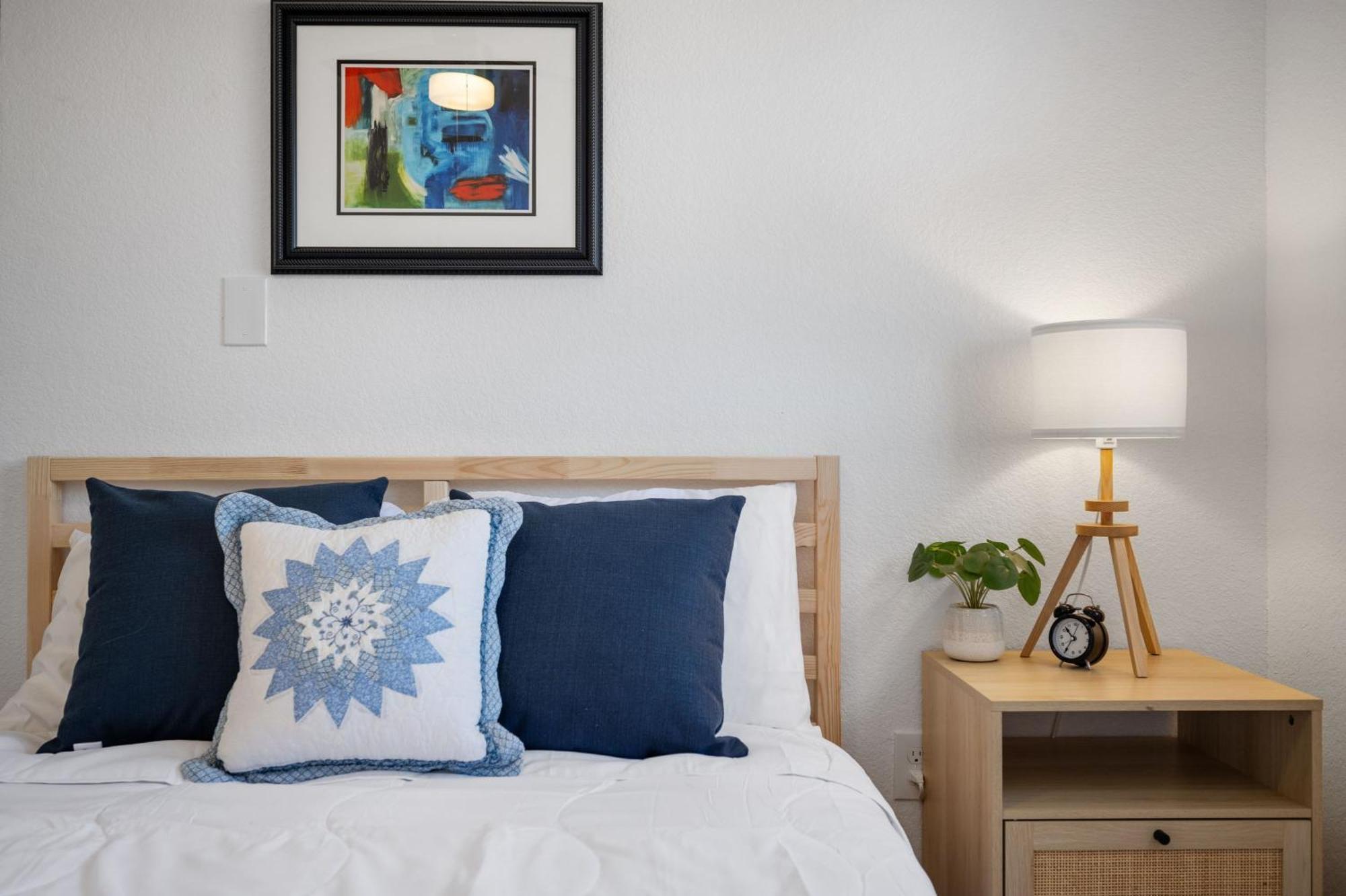 Apartment Beautiful Work Retreat In Near Downtown *