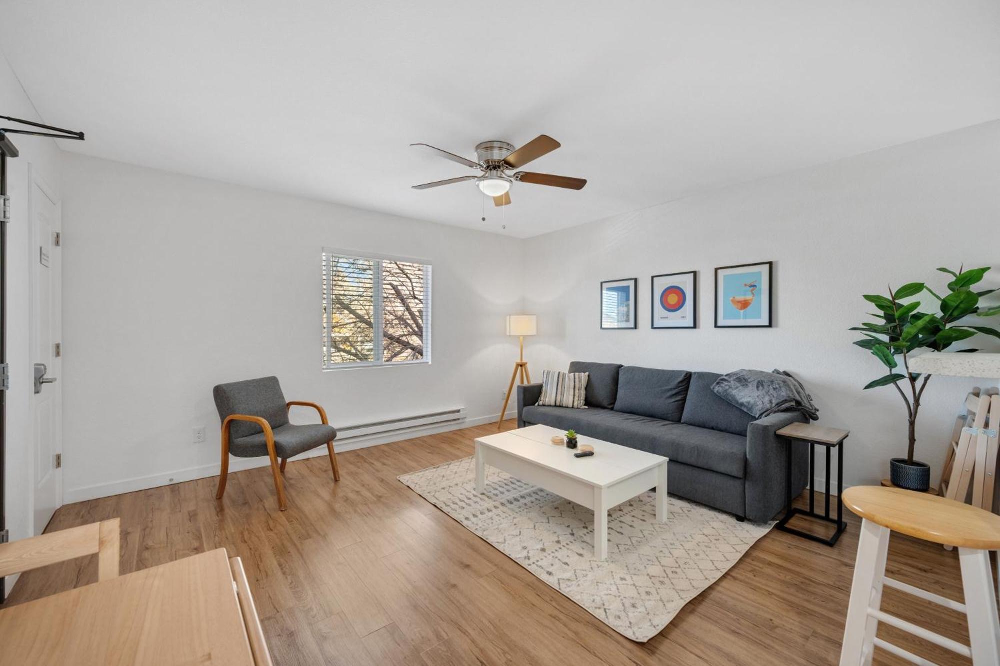 Beautiful Work Retreat In Near Downtown * Pueblo